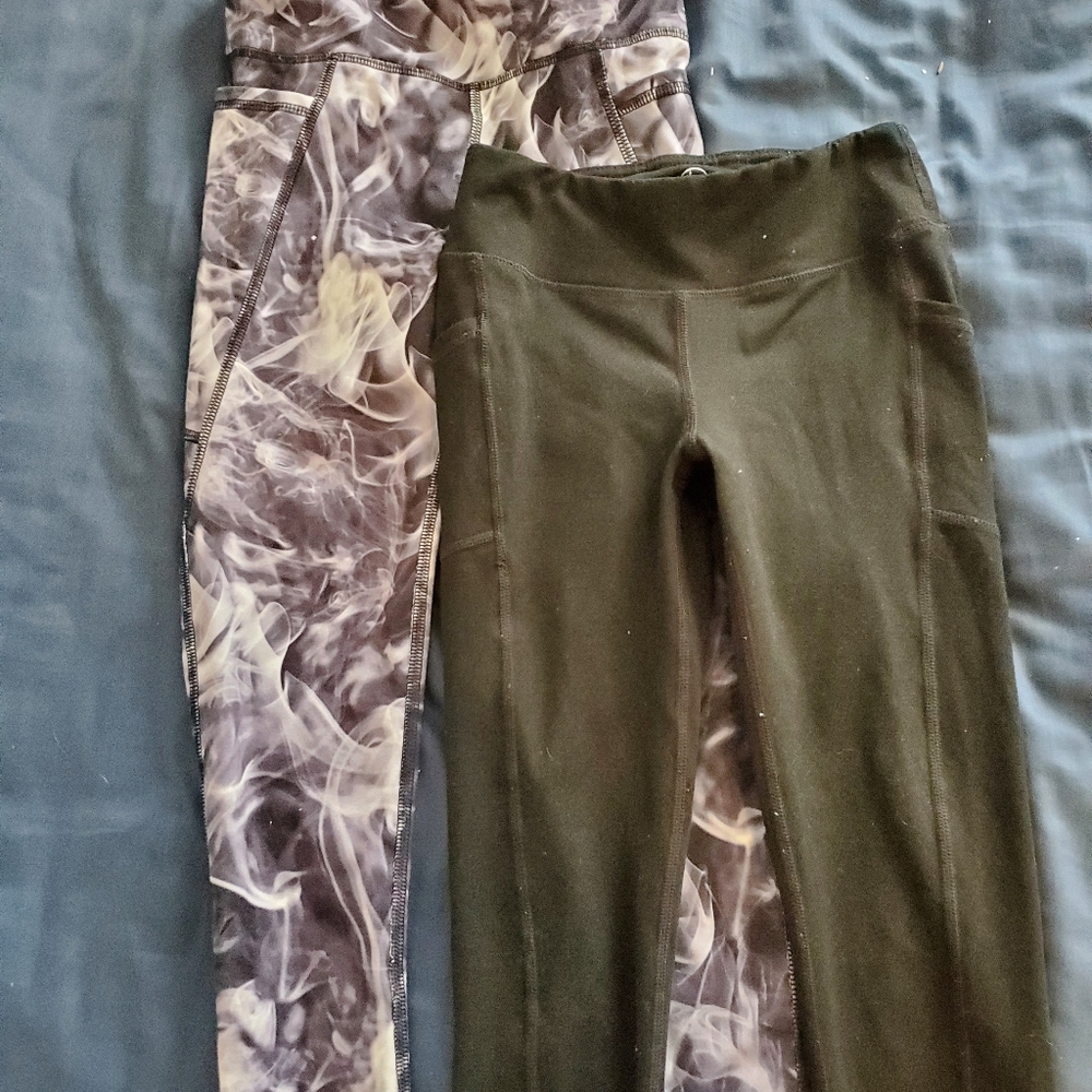 Smoke leggings, and simple black leggings set